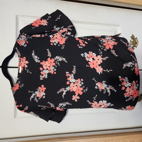 Michael Kors Orange and Pink Boxy Short Sleeve Blouse - Picture 5 of 6